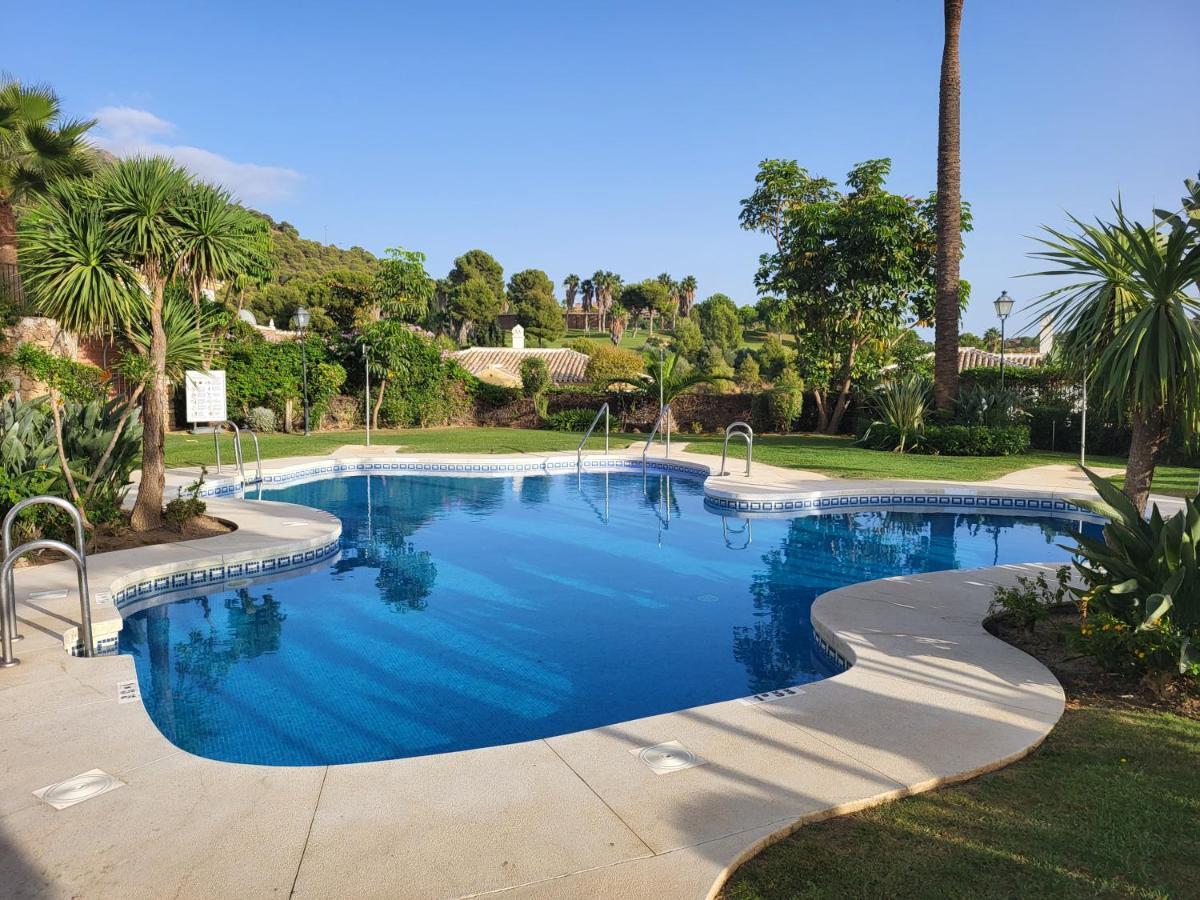 Alhaurin Golf Apartment Alhaurín el Grande Dış mekan fotoğraf